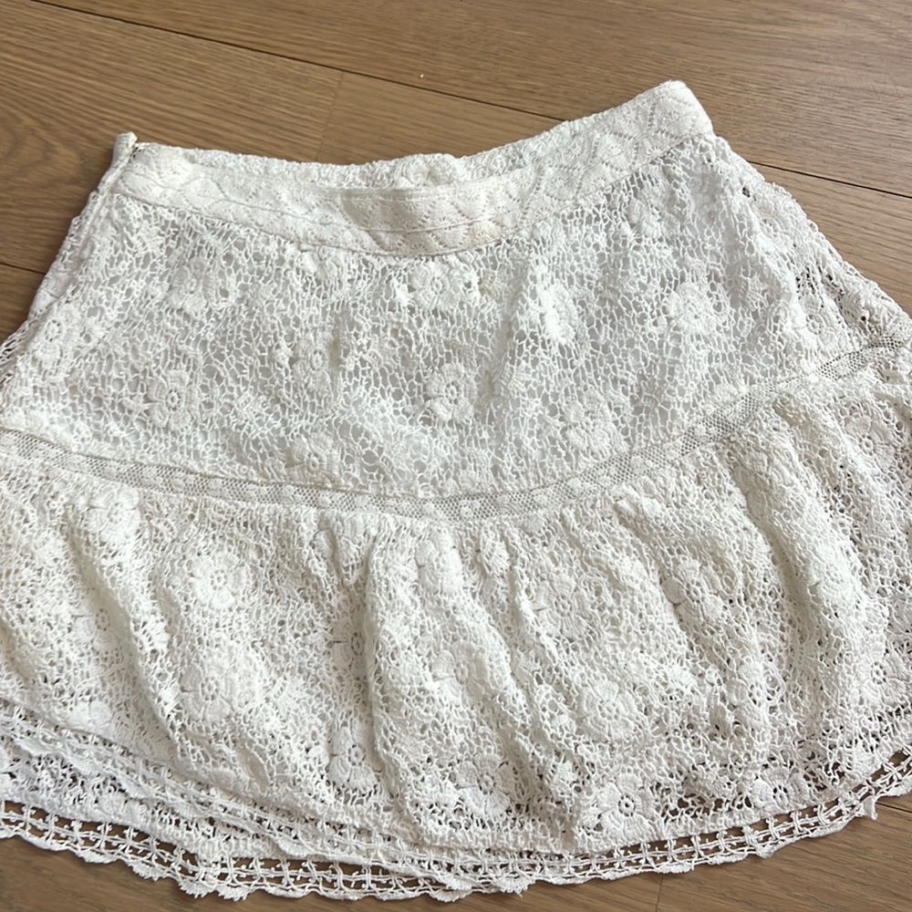 White love shack fancy skirt - Picture 3 of 3